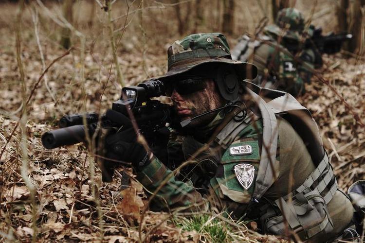 TO551 holo type red dot sight - sand