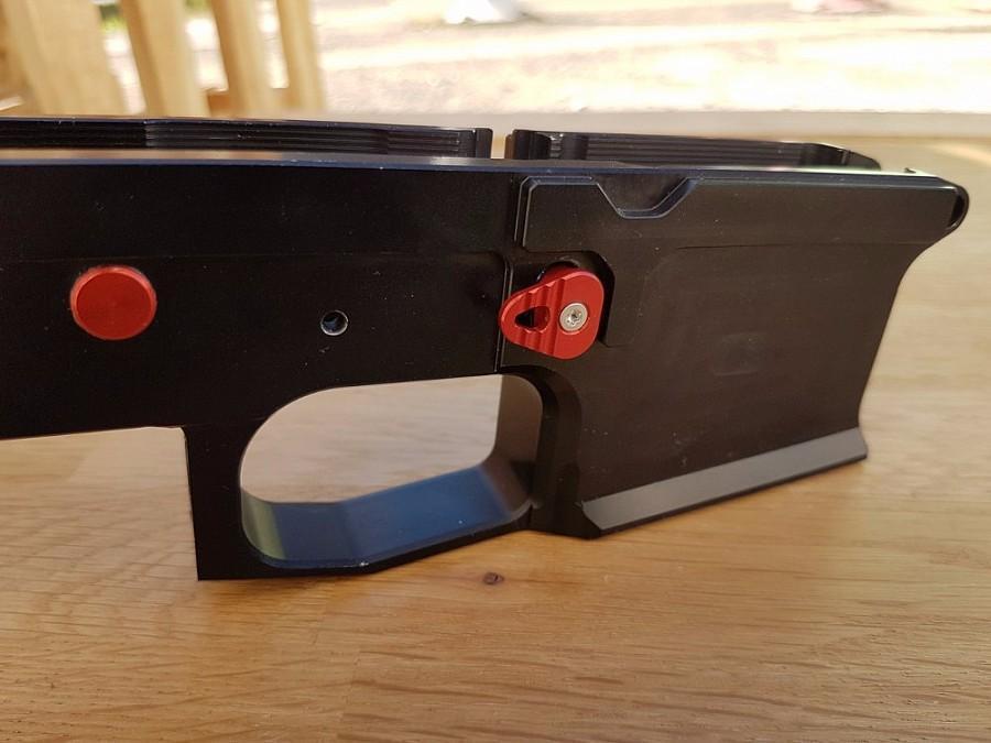 CNC magazine release AR15, black - B