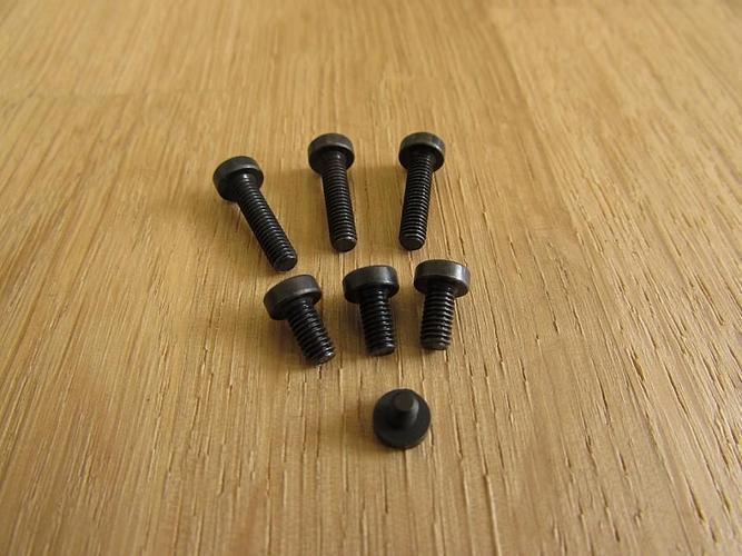 RetroArms rataslaatikon ruuvisarja (V2, SR25)